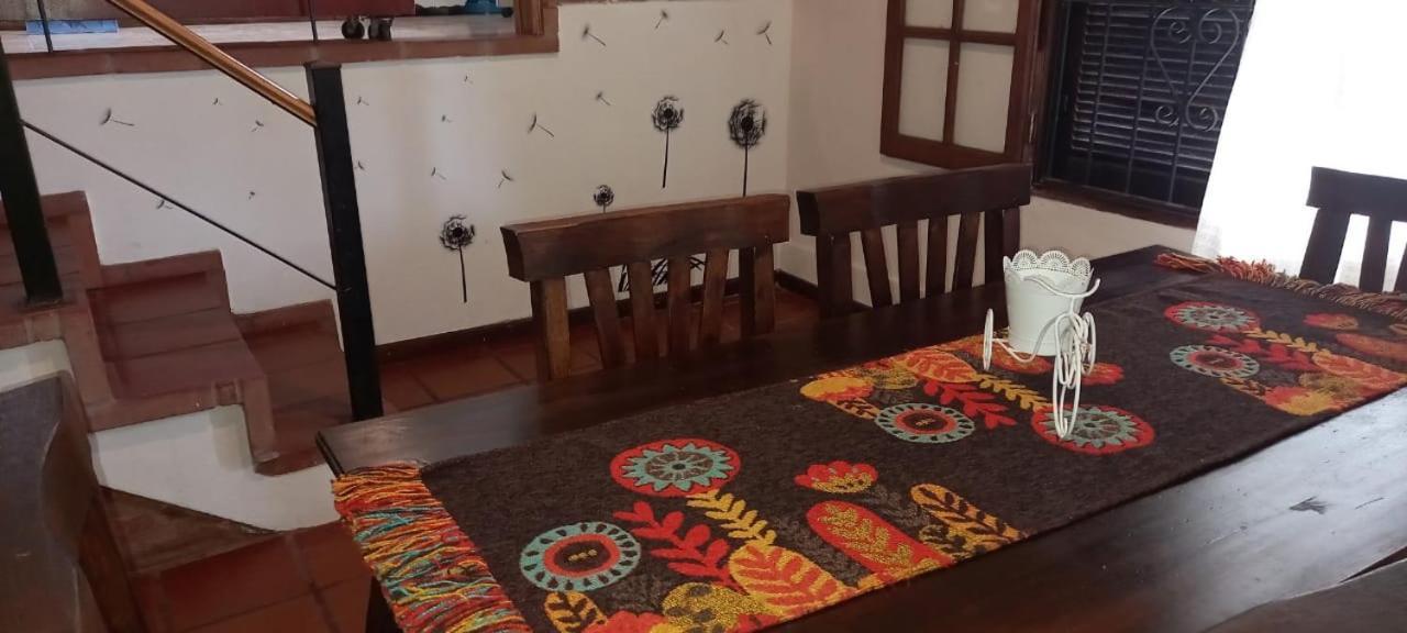 La Cabana De Emi ラ・ボルサ エクステリア 写真